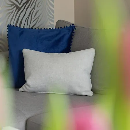 Apartment Seaside Porta Mare With Balcony By Renters