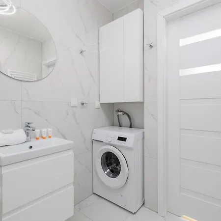 Апартаменти Seaside Porta Mare With Balcony By Renters Колобжег