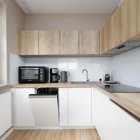 Seaside Porta Mare With Balcony By Renters