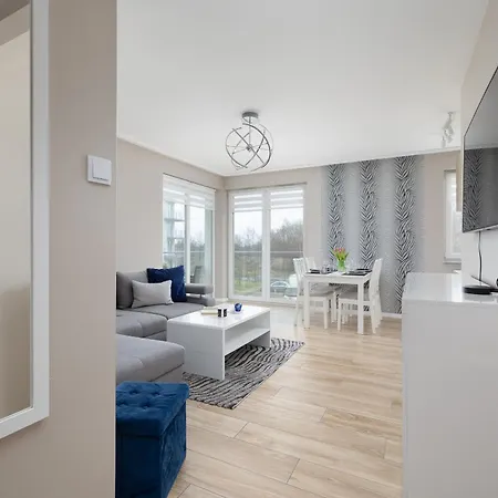 Seaside Porta Mare With Balcony By Renters Апартаменти Колобжег