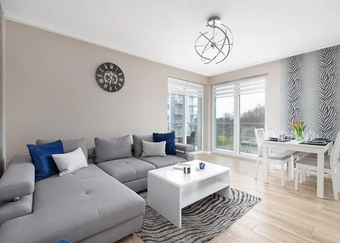 Apartment Seaside Porta Mare With Balcony By Renters