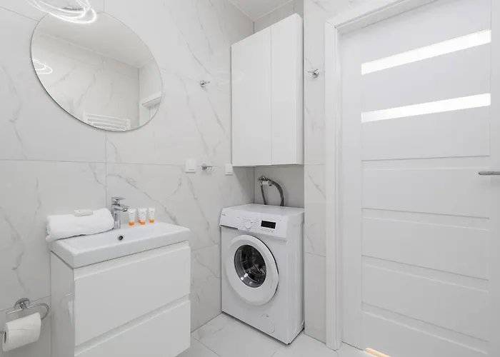 Apartment Seaside Porta Mare With Balcony By Renters Kolberg