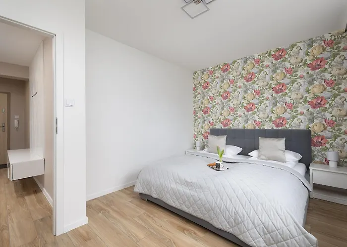 Seaside Porta Mare With Balcony By Renters *