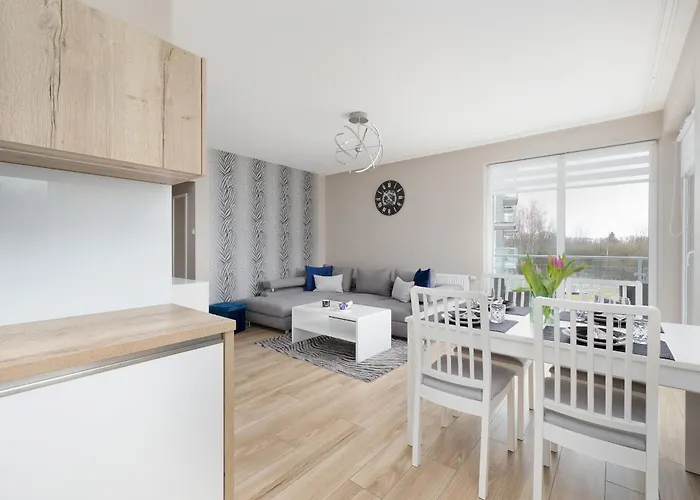 Seaside Porta Mare With Balcony By Renters Apartment *